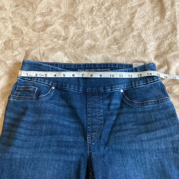 Chico's Pull-On Ankle Jegging Inverness Indigo Size 0 Regular - NWT - Picture 13 of 15